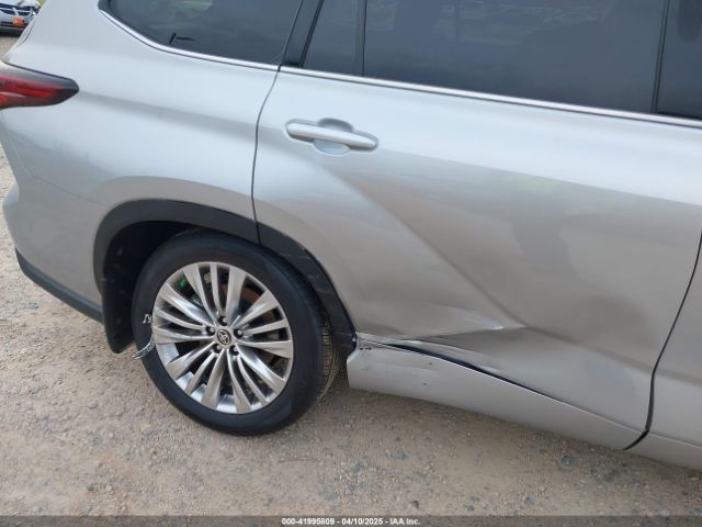 5TDEBRCH8SS660387 Toyota Highlander Hybrid Platinum