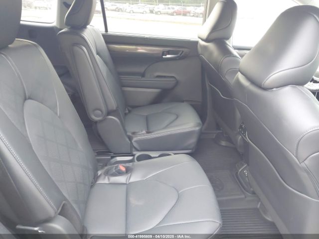 5TDEBRCH8SS660387 Toyota Highlander Hybrid Platinum