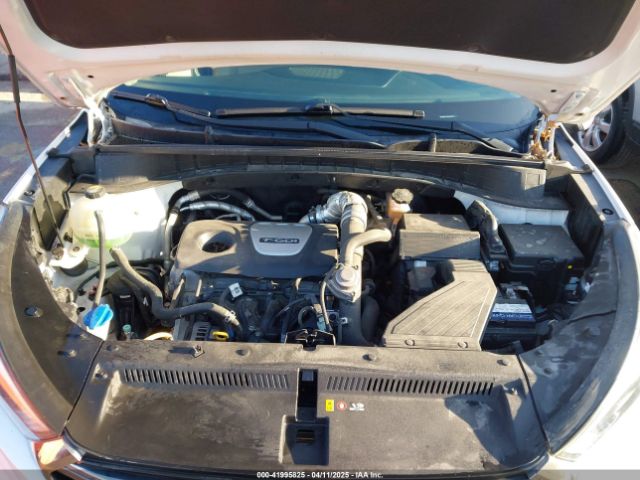 KM8J33A29GU051038 Hyundai Tucson Limited