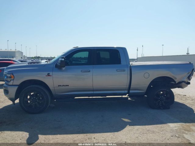 3C6UR5FL5RG231403 RAM 2500 Laramie  4x4 6'4 Box