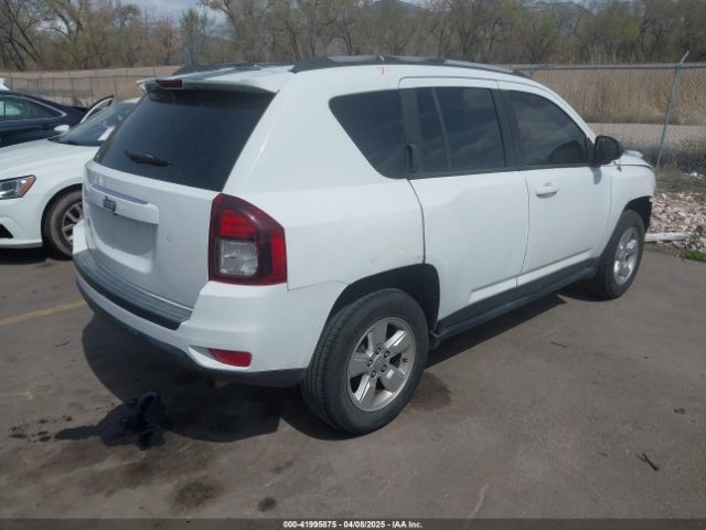 1C4NJCBA8GD718067 Jeep Compass Sport