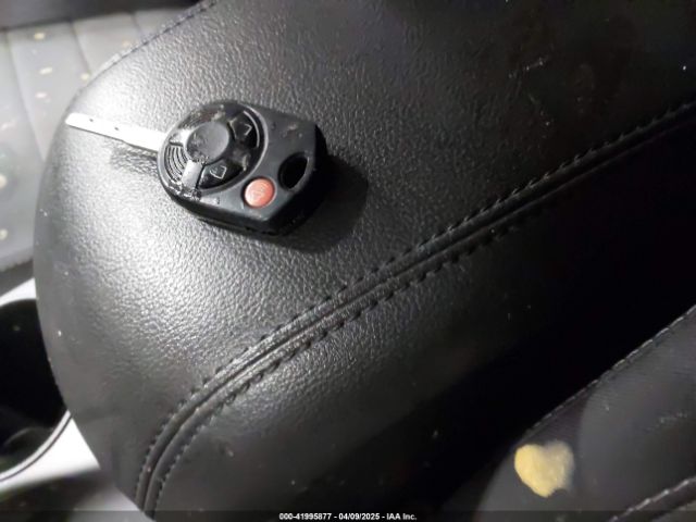 1FMCU9GXXGUA48452 Ford ESCAPE SE