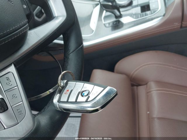 5UXCW2C06M9G59965 BMW X7 Xdrive40i