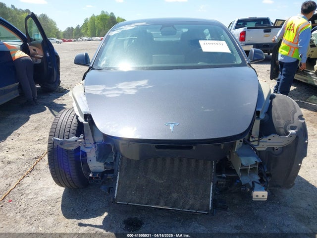 5YJ3E1EB9MF033942 Tesla Model 3 Long Range Dual Motor All-wheel Drive