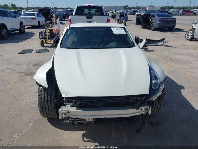 JN1AZ4EH1KM420123 Nissan 370z Nismo