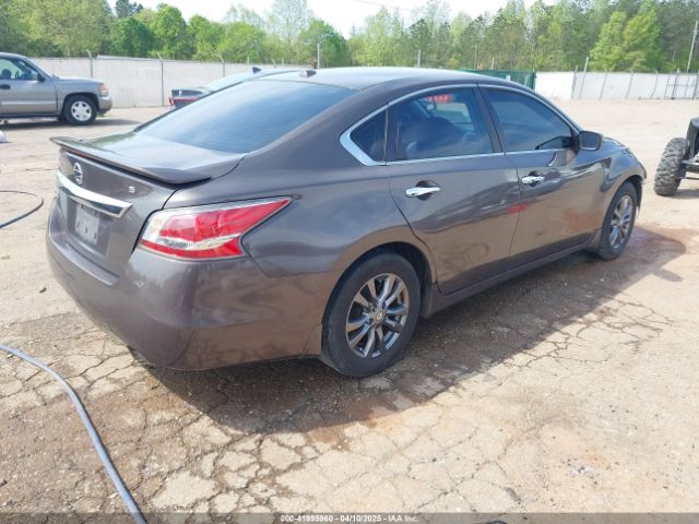 1N4AL3AP2FN379061 Nissan Altima 2.5 S