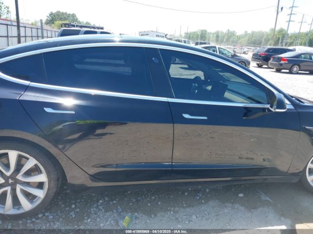 5YJ3E1EAXJF019907 Tesla Model 3 Long Range/mid Range
