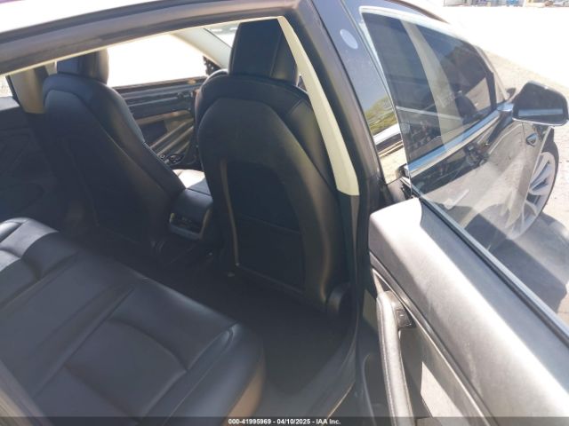 5YJ3E1EAXJF019907 Tesla Model 3 Long Range/mid Range