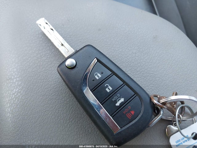 4T1C11AK9PU795225 Toyota CAMRY LE