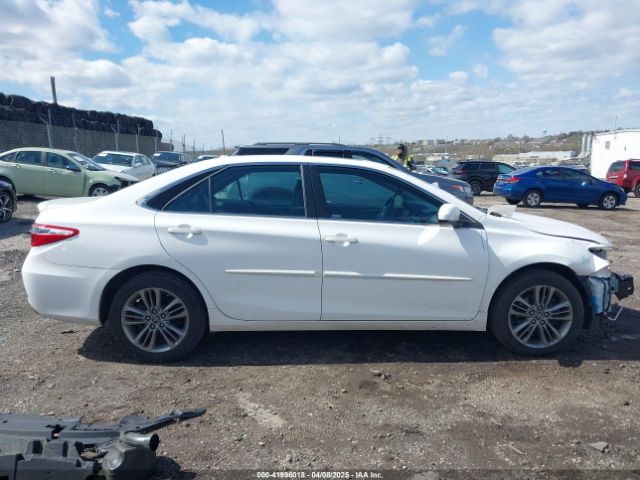 4T1BF1FK9HU434827 Toyota CAMRY SE