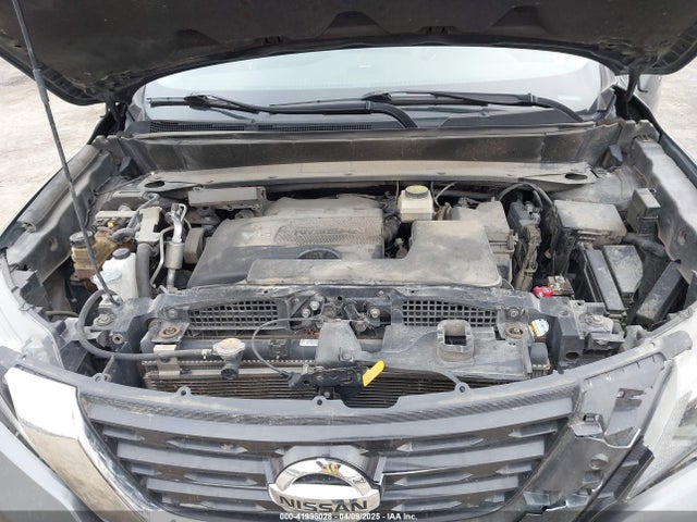 5N1DR2MM0JC666187 Nissan Pathfinder Sl