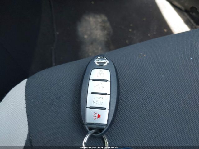 3N1CN8EV8ML876344 Nissan Versa Sv Xtronic Cvt