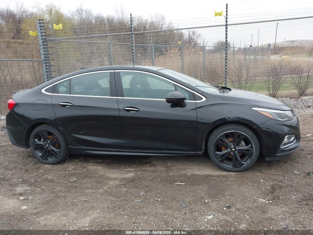1G1BF5SM5H7193245 Chevrolet Cruze Premier Auto