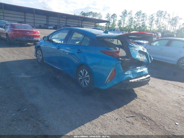 Toyota Prius Prime Premium 2018 JTDKARFPXJ3077974 Image 3
