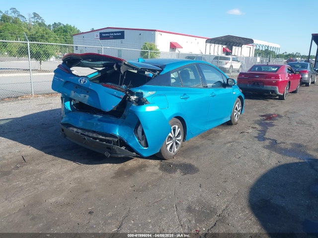 Toyota Prius Prime Premium 2018 JTDKARFPXJ3077974 Image 4
