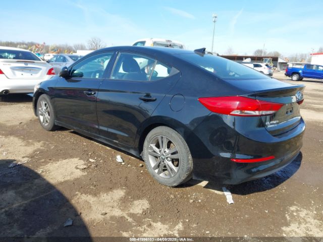 2018 HYUNDAI ELANTRA 5NPD84LF6JH217560 Photo 2