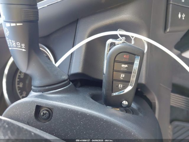 4T1B11HK8KU181311 Toyota CAMRY SE