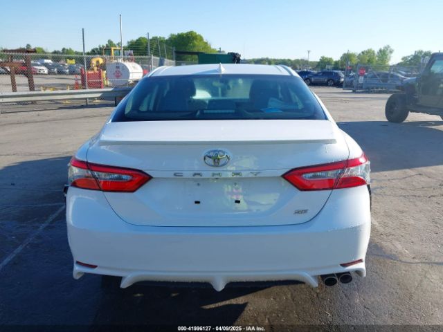 4T1B11HK8KU181311 Toyota CAMRY SE