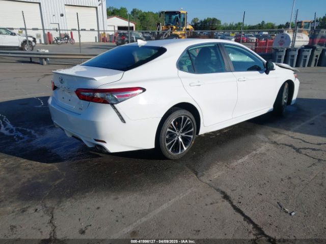 4T1B11HK8KU181311 Toyota CAMRY SE