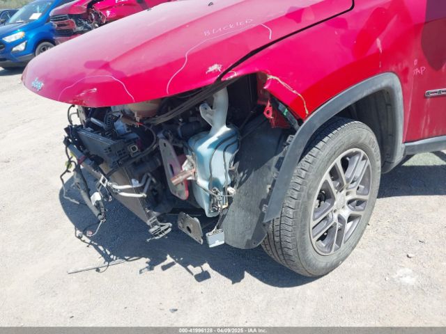 3C4NJDBB8JT179577 Jeep Compass