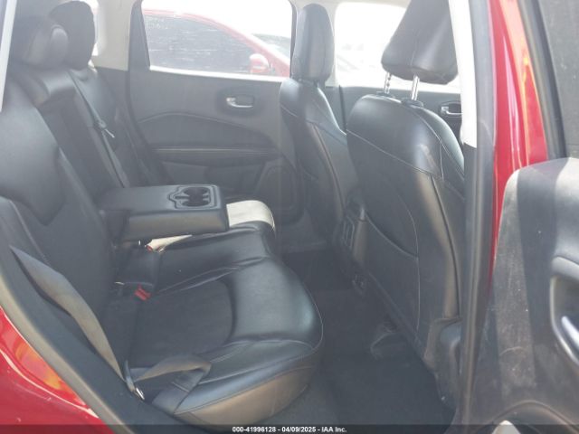 3C4NJDBB8JT179577 Jeep Compass