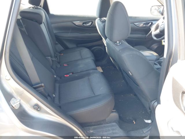 KNMAT2MVXJP519028 Nissan ROGUE S