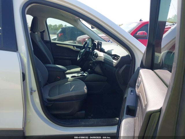 1FMCU0G62MUA08798 Ford ESCAPE SE