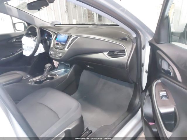 2022 CHEVROLET MALIBU 1G1ZD5ST2NF162080 Photo 4