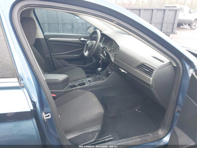 3VWC57BU3KM033532 Volkswagen Jetta 1.4t R-line/1.4t S/1.4t Se