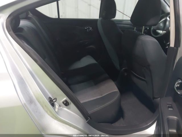 3N1CN7AP0HL852191 Nissan Versa 1.6 Sv
