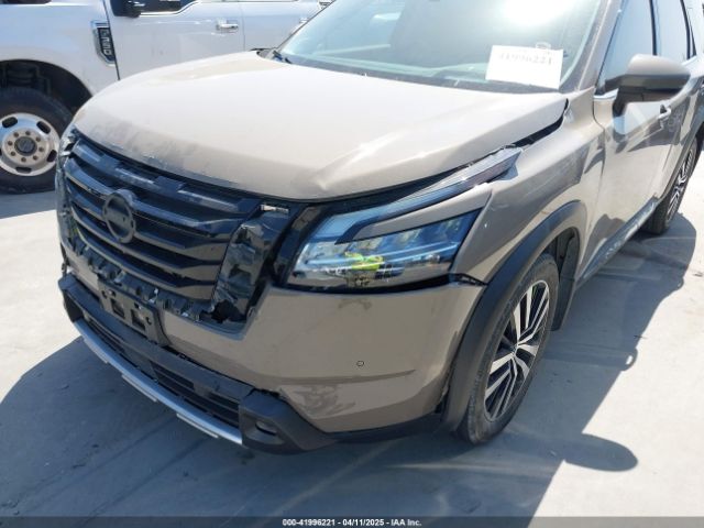 5N1DR3DH5PC261041 Nissan Pathfinder Platinum Fwd