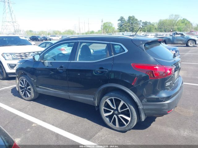JN1BJ1CPXJW164412 Nissan Rogue Sport Sl