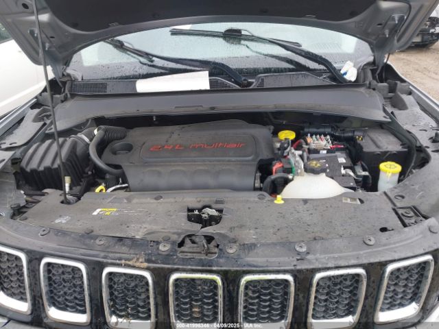 3C4NJDCB5JT362398 Jeep Compass Limited 4x4