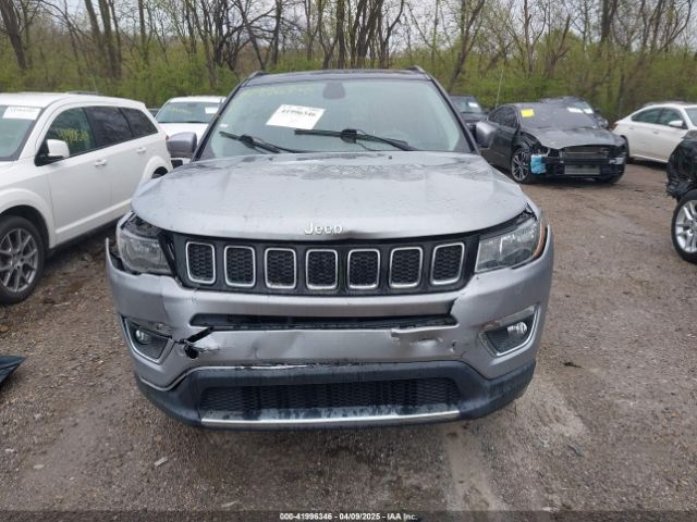 3C4NJDCB5JT362398 Jeep Compass Limited 4x4