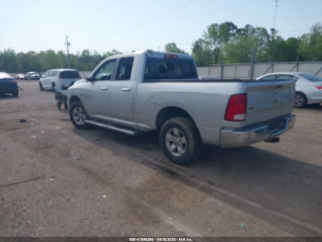2015 RAM 1500 1C6RR7GT7FS564741 Photo 2