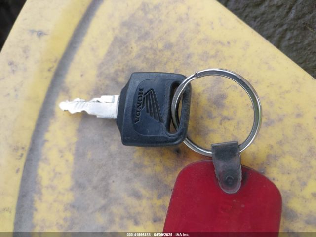 2003 HONDA VT1100 1HFSC430X3A301639 Photo 10