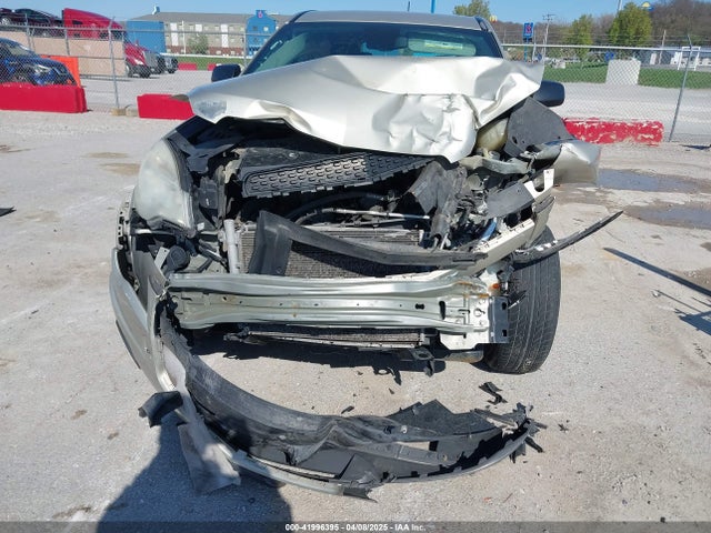 1GNALAEKXFZ122470 Chevrolet EQUINOX LS