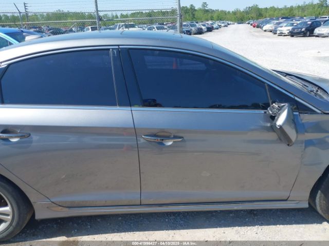 5NPE34AFXJH675527 Hyundai Sonata Sport