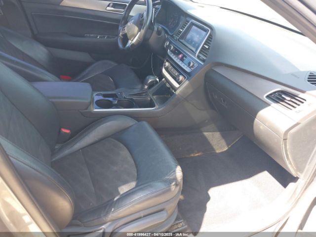 5NPE34AFXJH675527 Hyundai Sonata Sport