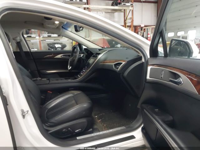 3LN6L2G9XGR600497 Lincoln MKZ