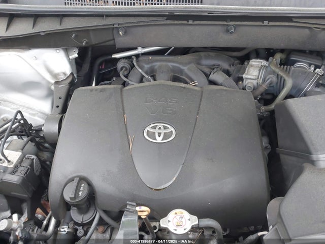5TDBZRFH4KS997648 Toyota Highlander Le