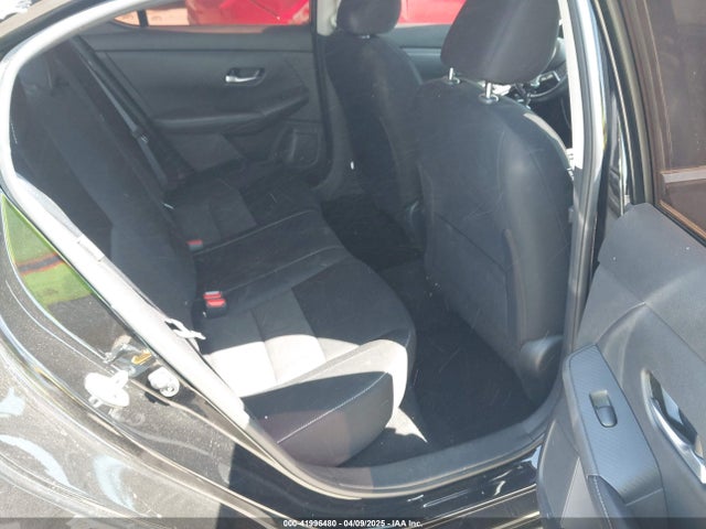 3N1AB8CV1MY292325 Nissan Sentra Sv Xtronic Cvt