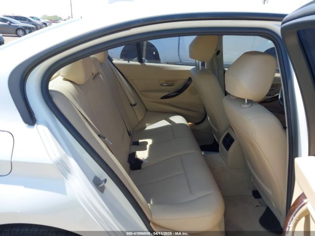 WBA3B1C53EP680072 BMW 320i