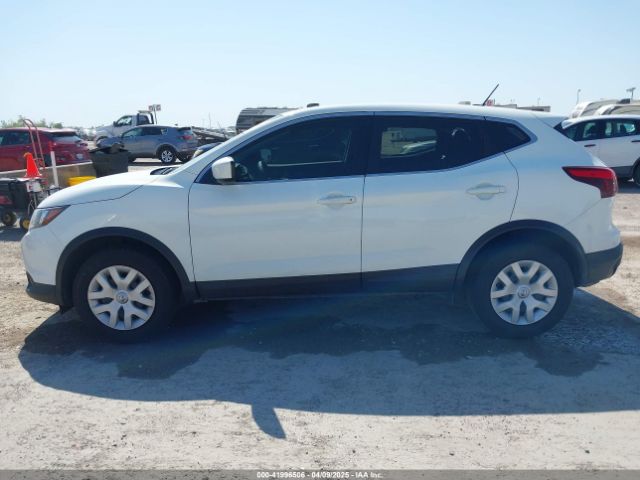 JN1BJ1CP1KW216334 Nissan Rogue Sport S