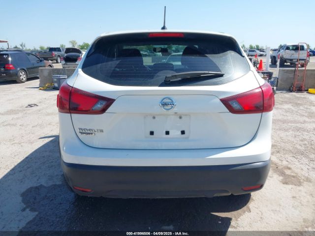 JN1BJ1CP1KW216334 Nissan Rogue Sport S