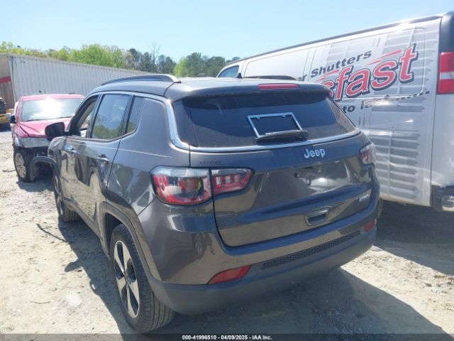3C4NJCBB3JT194188 Jeep Compass Latitude Fwd