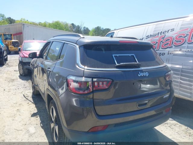 3C4NJCBB3JT194188 Jeep Compass Latitude Fwd