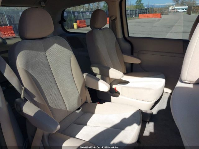 KNDMG4C76E6572482 KIA SEDONA LX