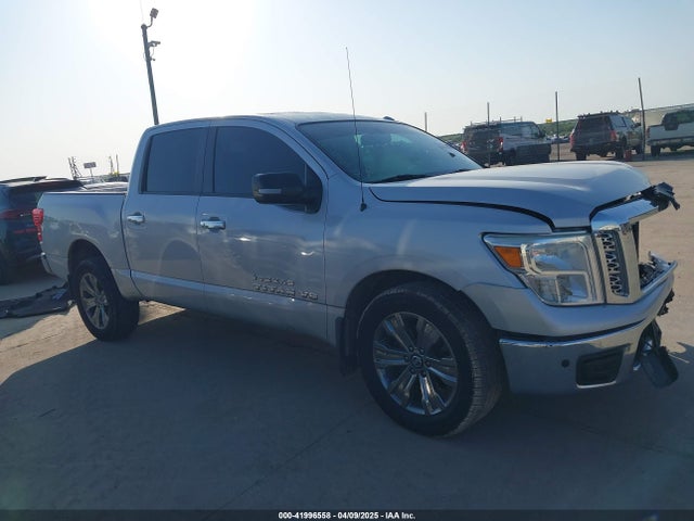 1N6AA1E62JN502207 Nissan 2018