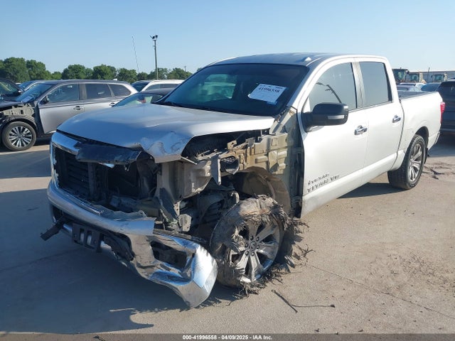 1N6AA1E62JN502207 Nissan 2018